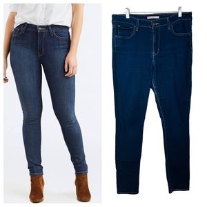 Levi’s 721 Dark Wash High Rise Skinny Jeans